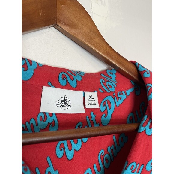 Walt Disney World Parks Men's Large Red Button Down Short Sleeve Shirt Top - Picture 3 of 4